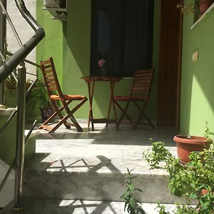  Bed & Breakfast Friends House Albanien
